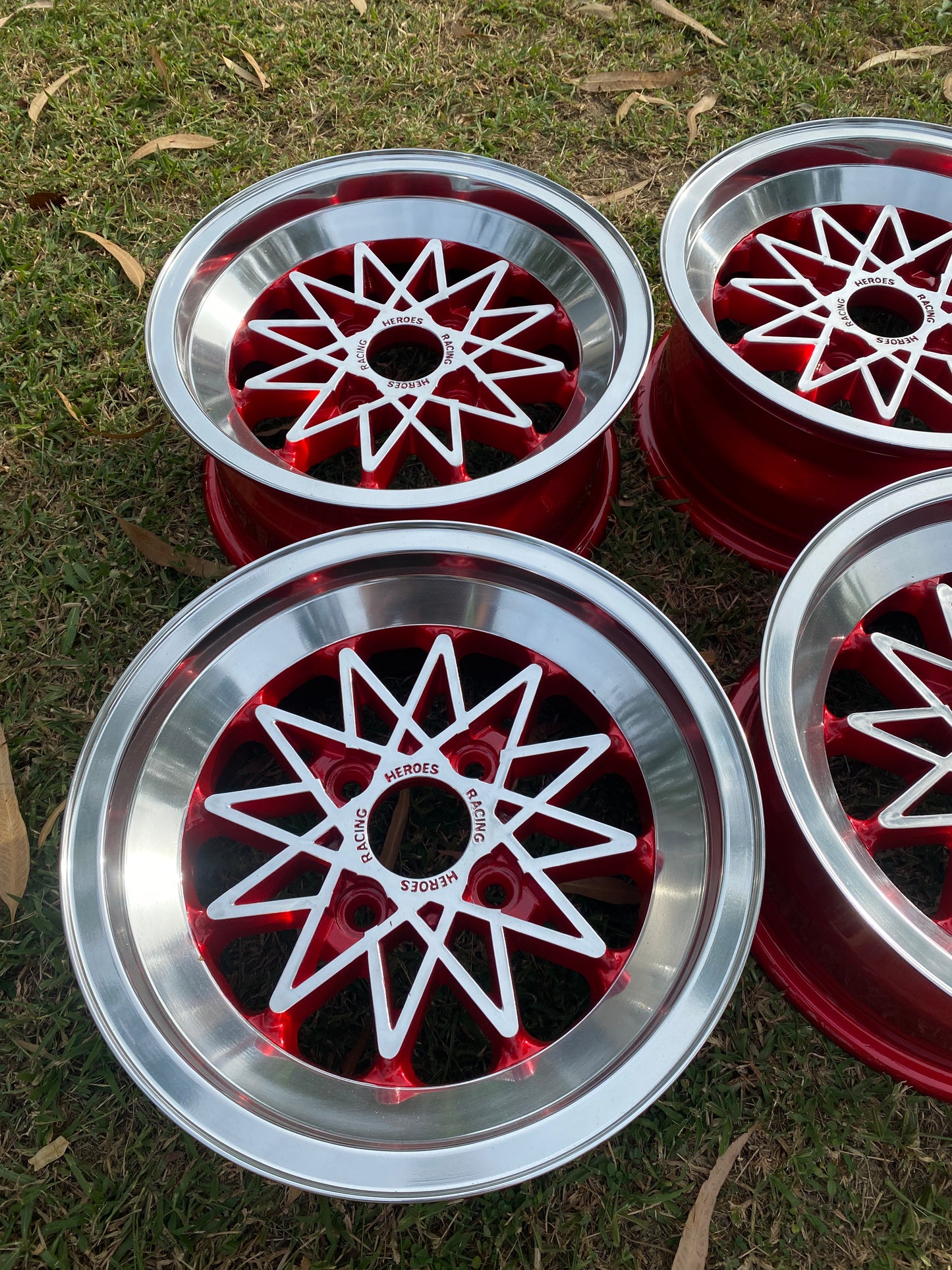 Heroes Racing 14” set