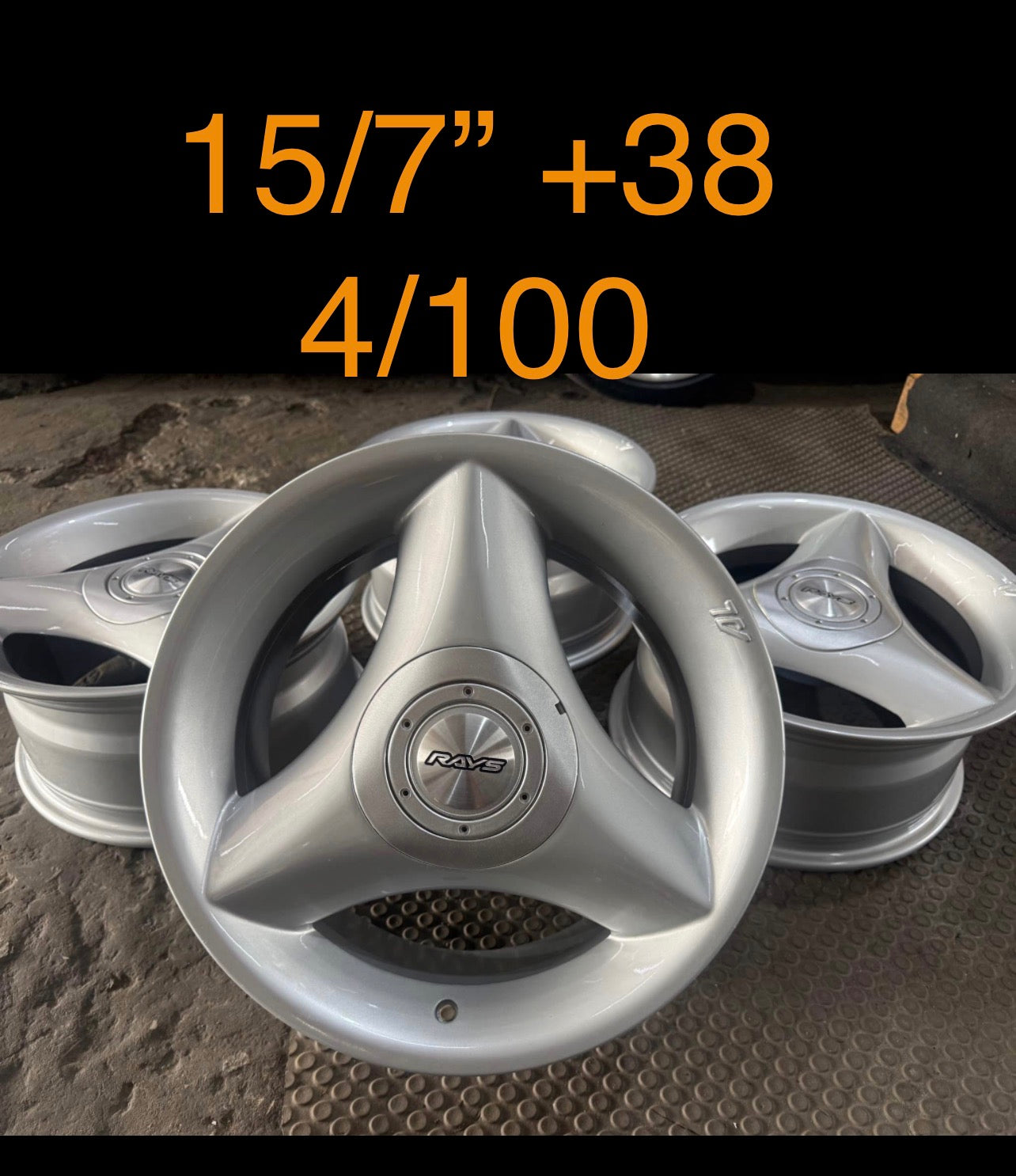 15/7” set of TriSpoke. 4/100