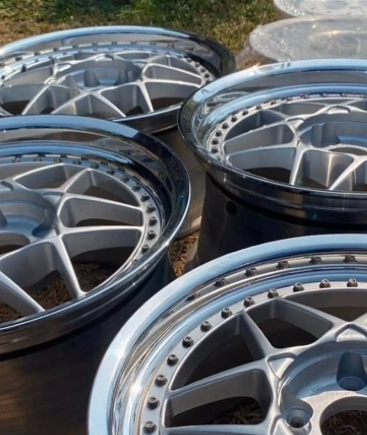 Modena Racing 17ā set.