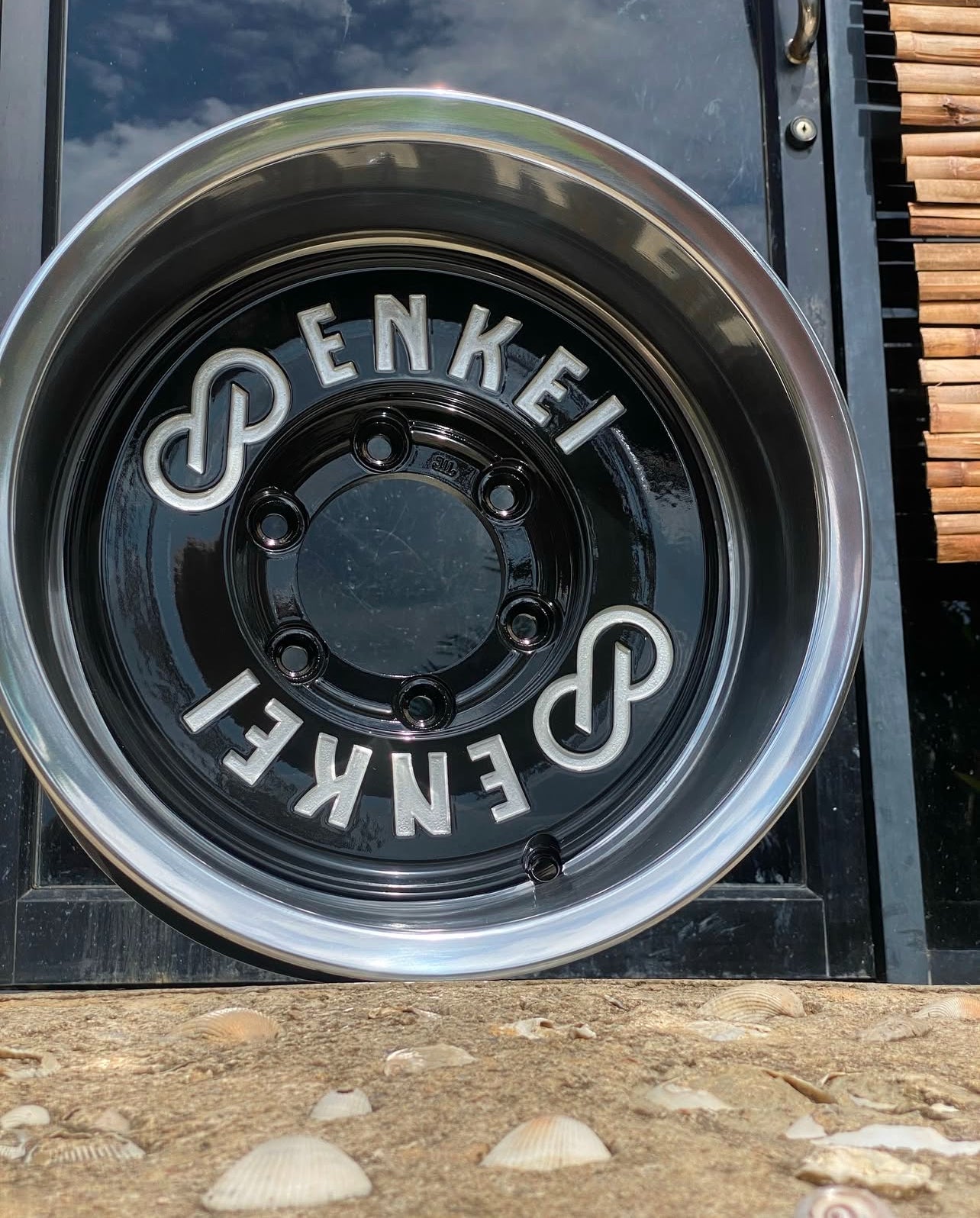 Enkei Logo 15” set. 6/139.7