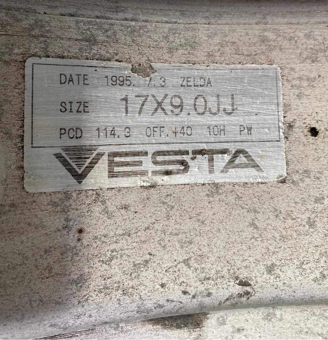 Zelda 17” set. 5x114.3