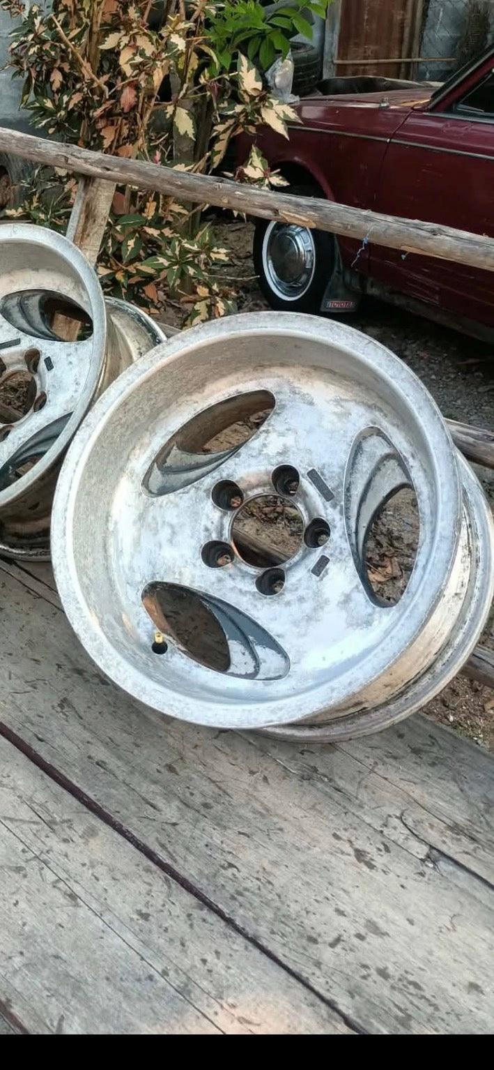 Enkei 15/7” -20 set. 5/114.3