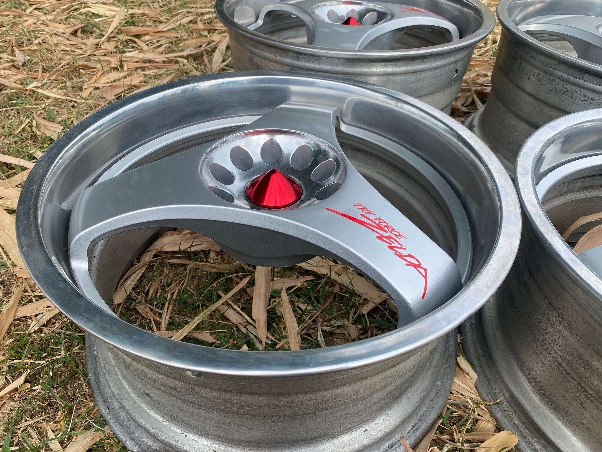 Retro Custom Rims Zelda Caps 4. Custom. Alloy – Ricks Retro Rims