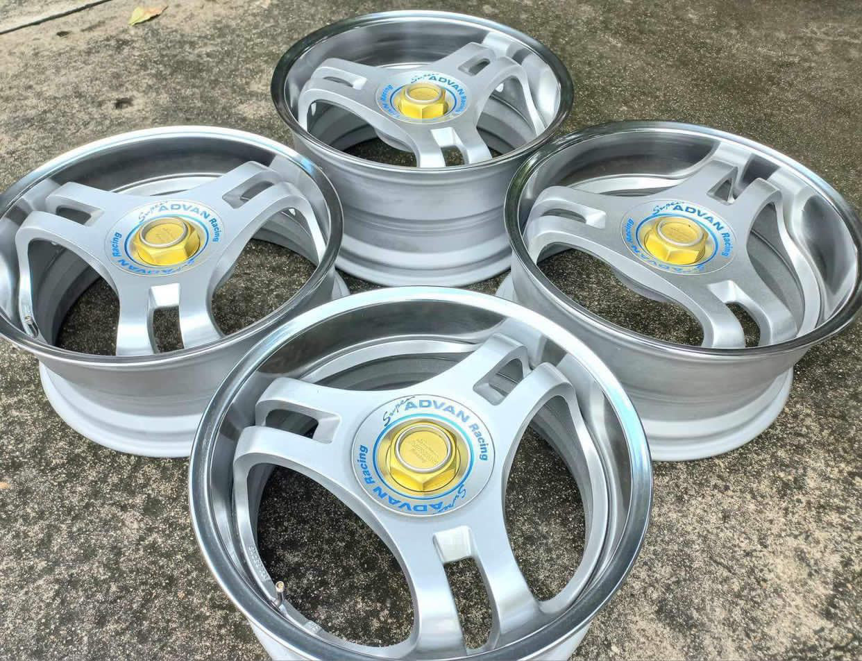 Super advan 16” set. 4x100