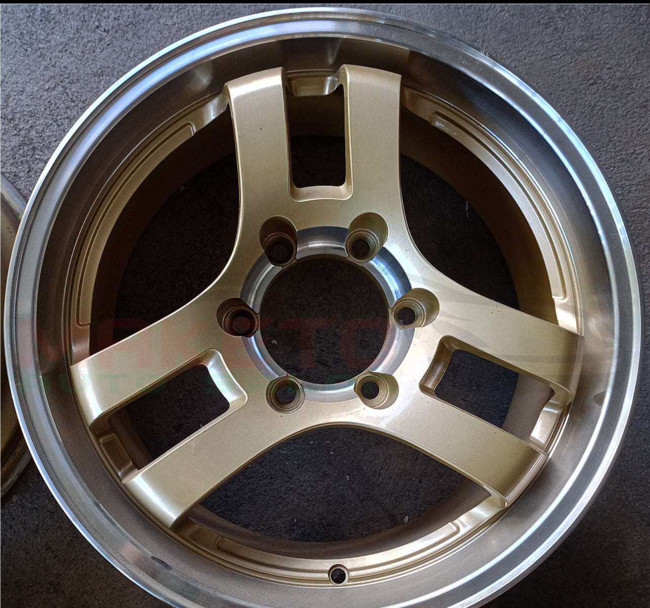 TAM tri spoke 17” 6/139.7