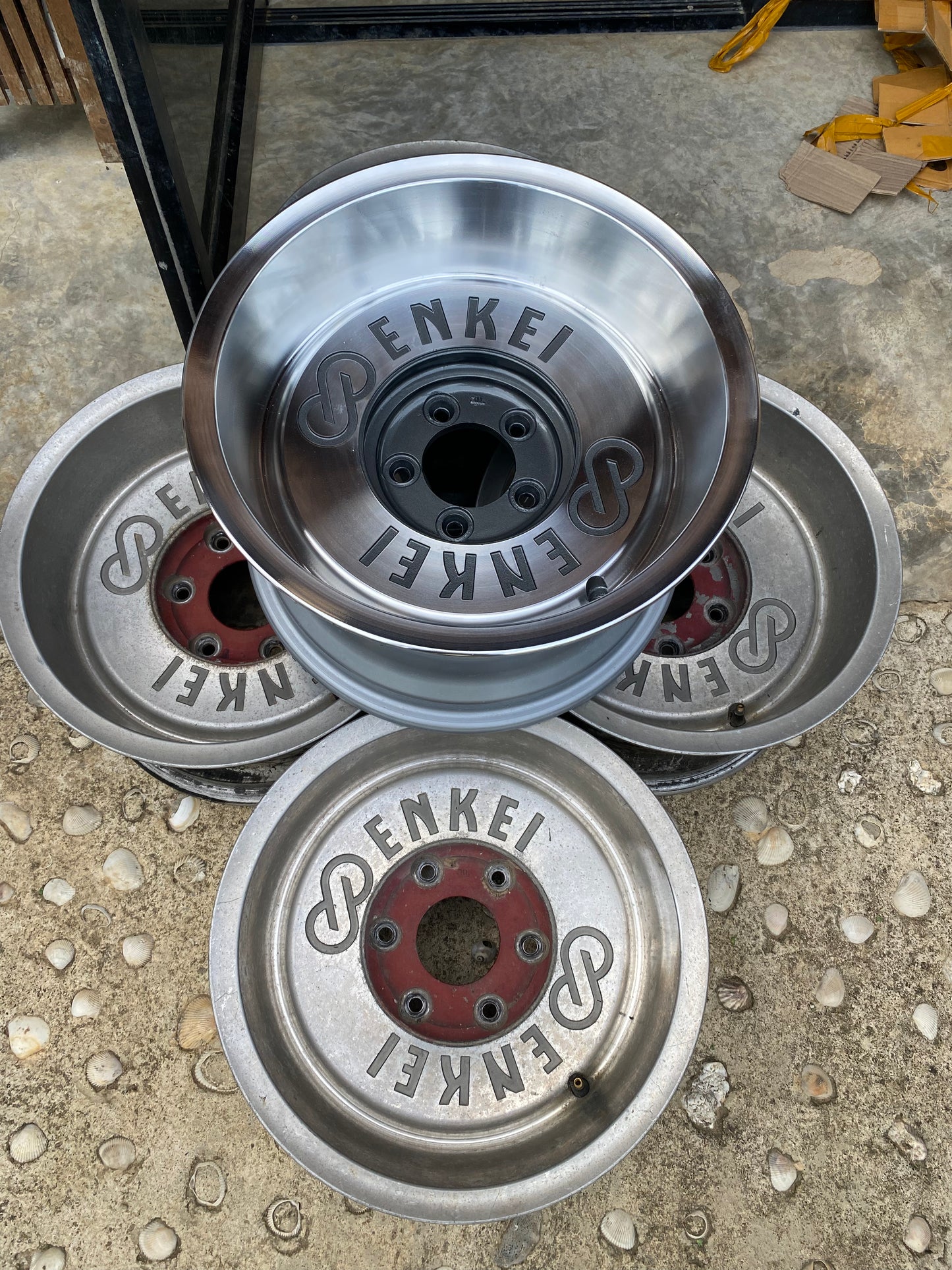 Enkei Logo 15” Set. 5x114.3