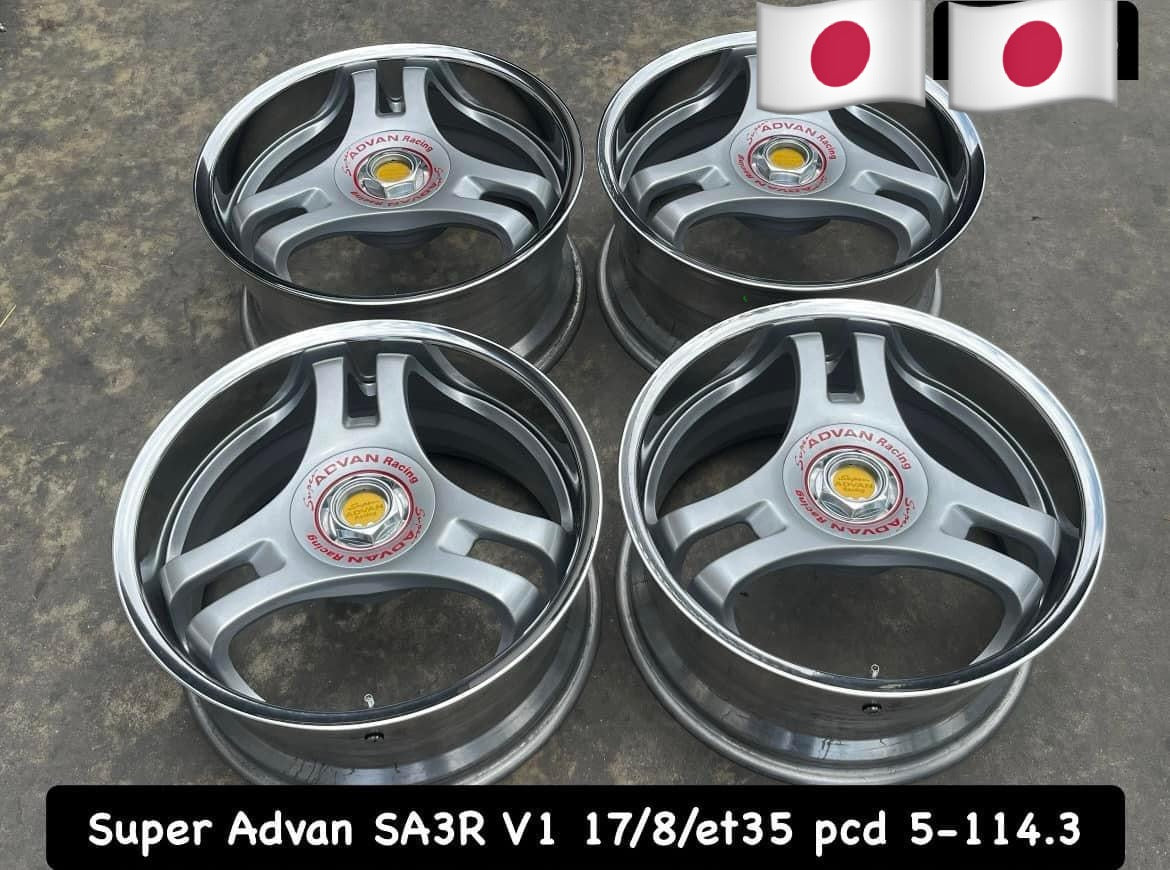 Super Advan 17” set. 5x114.3