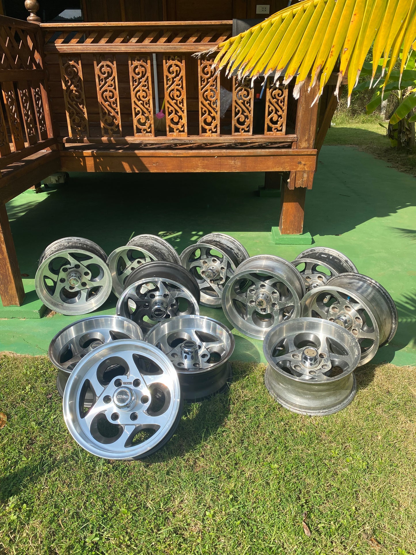 Enkei ☣️ 15" set of 5. 6x139.7